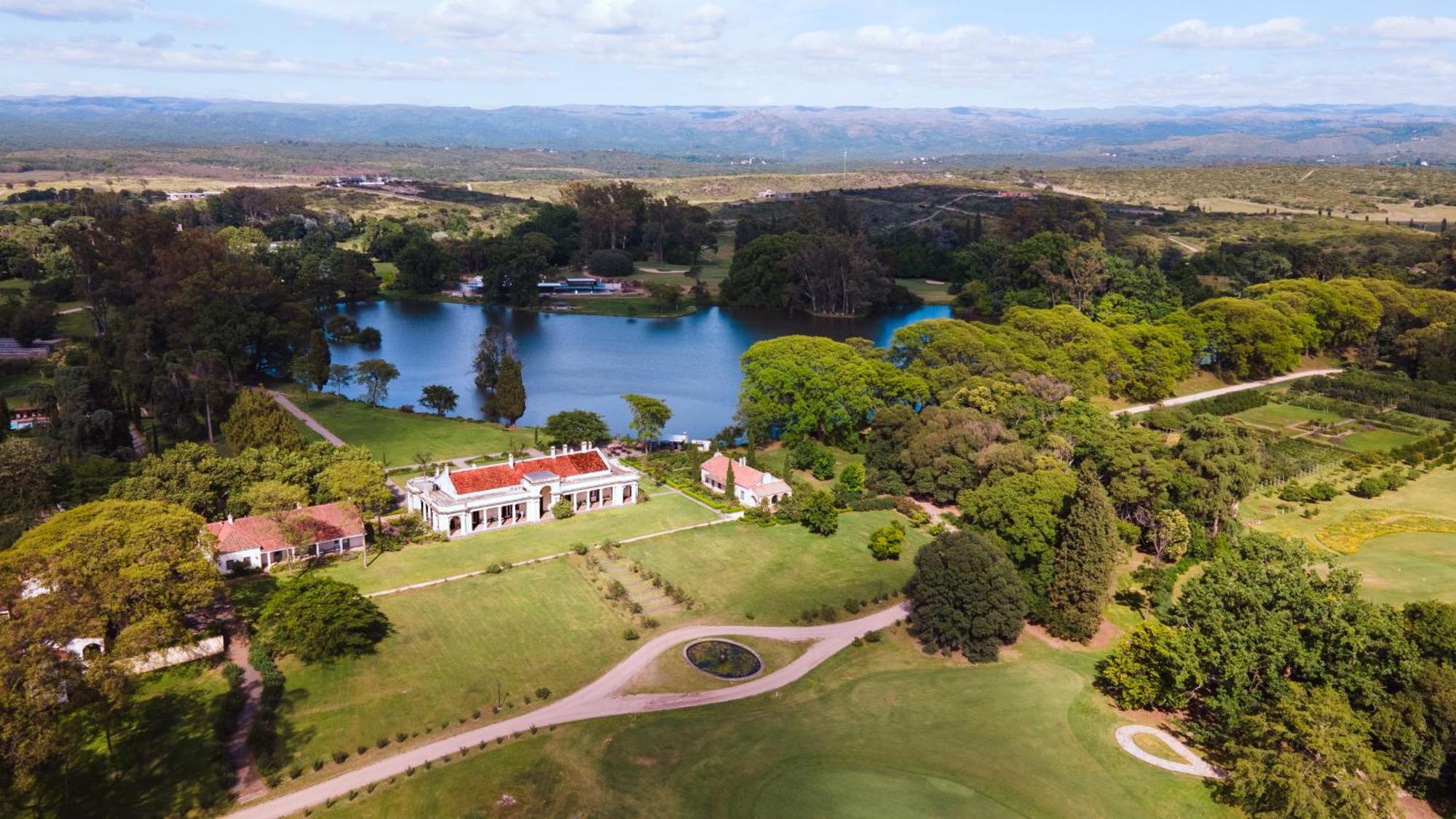 Estancia La Paz Hotel อัสโกชิงกา ภายนอก รูปภาพ